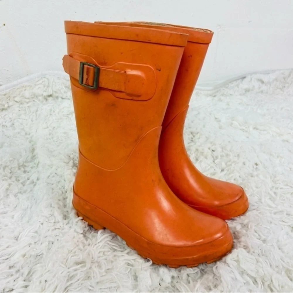 UNBRANDED kids Orange Rain Boots with Buckle size 11 / 12